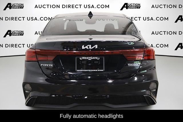 Used 2022 Kia Forte LXS image 6