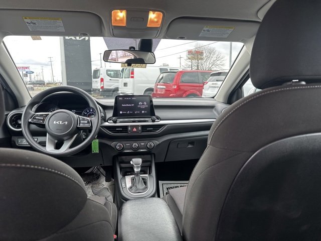 Used 2023 Kia Forte LXS w/ LXS Technology Package image 25