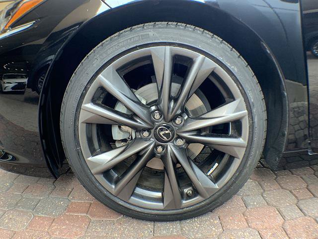 Certified 2021 Lexus ES 350 F Sport w/ Accessory Package 2 FWD image 10