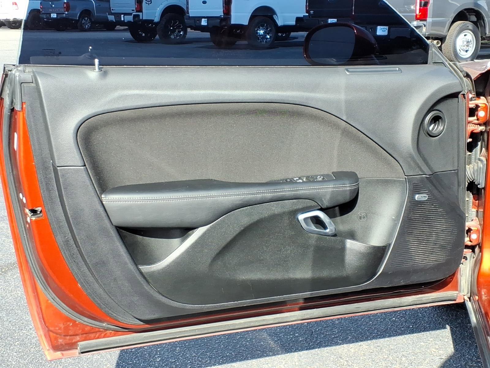 Used 2023 Dodge Challenger SXT w/ Blacktop Package image 4