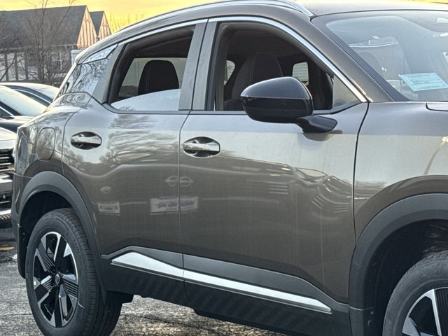 New 2026 Nissan Kicks SV w/ SV Premium Package image 4