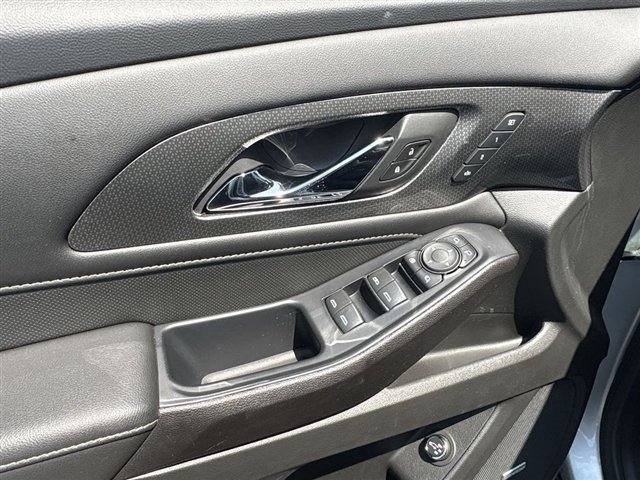 Certified 2022 Chevrolet Traverse Premier w/ Redline Edition FWD image 24