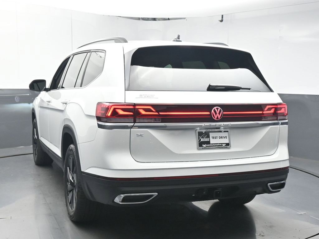 New 2026 Volkswagen Atlas SE image 6