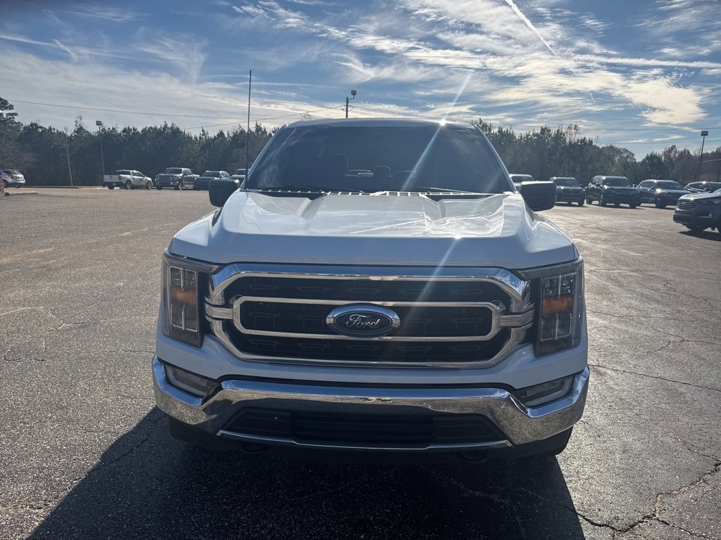 Used 2022 Ford F150 XLT w/ Equipment Group 302A High image 16