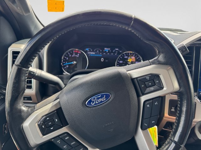 Used 2022 Ford F250 Lariat w/ Black Appearance Package AWD/4WD image 13