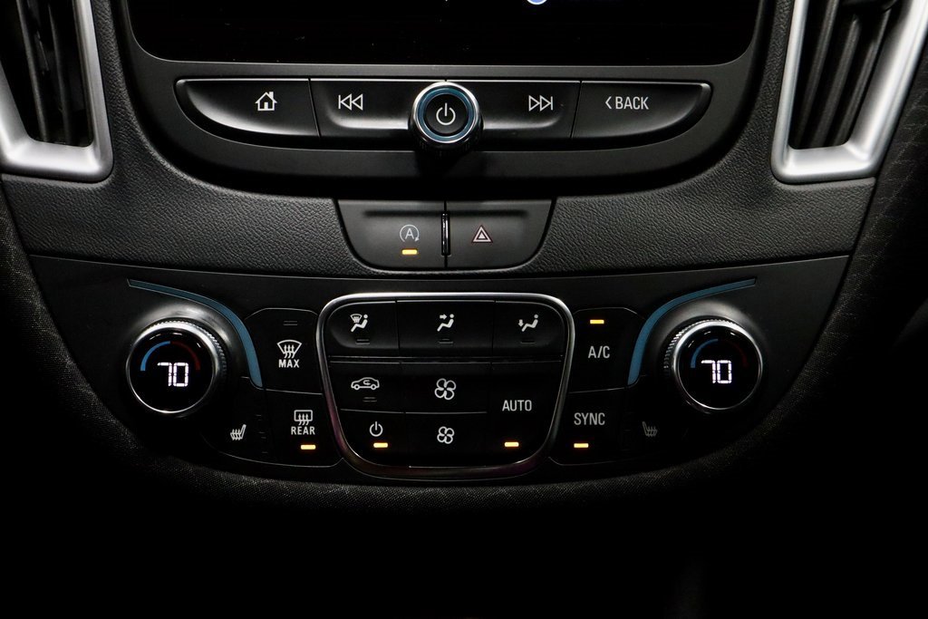 Used 2024 Chevrolet Malibu LT image 29