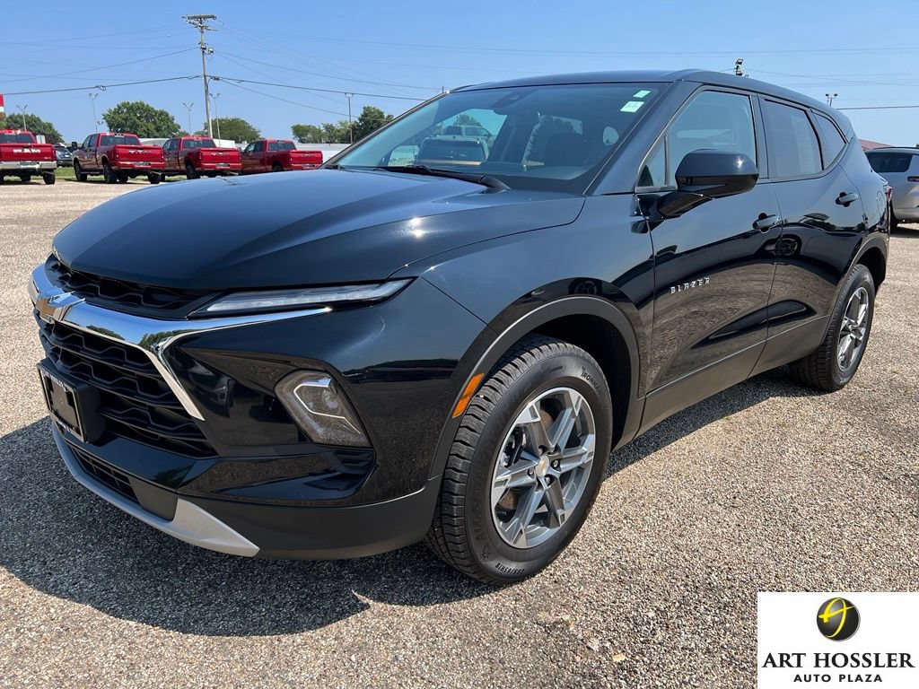 Used 2025 Chevrolet Blazer LT