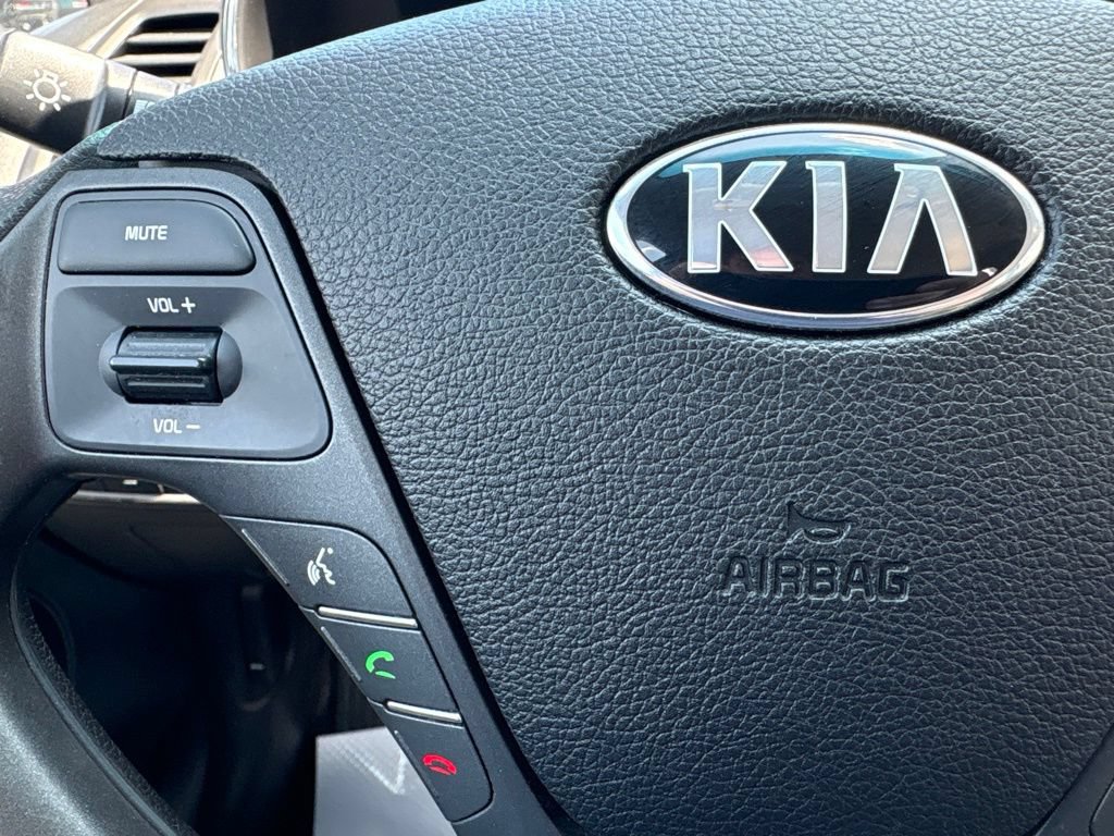Used 2016 Kia Forte LX FWD image 20
