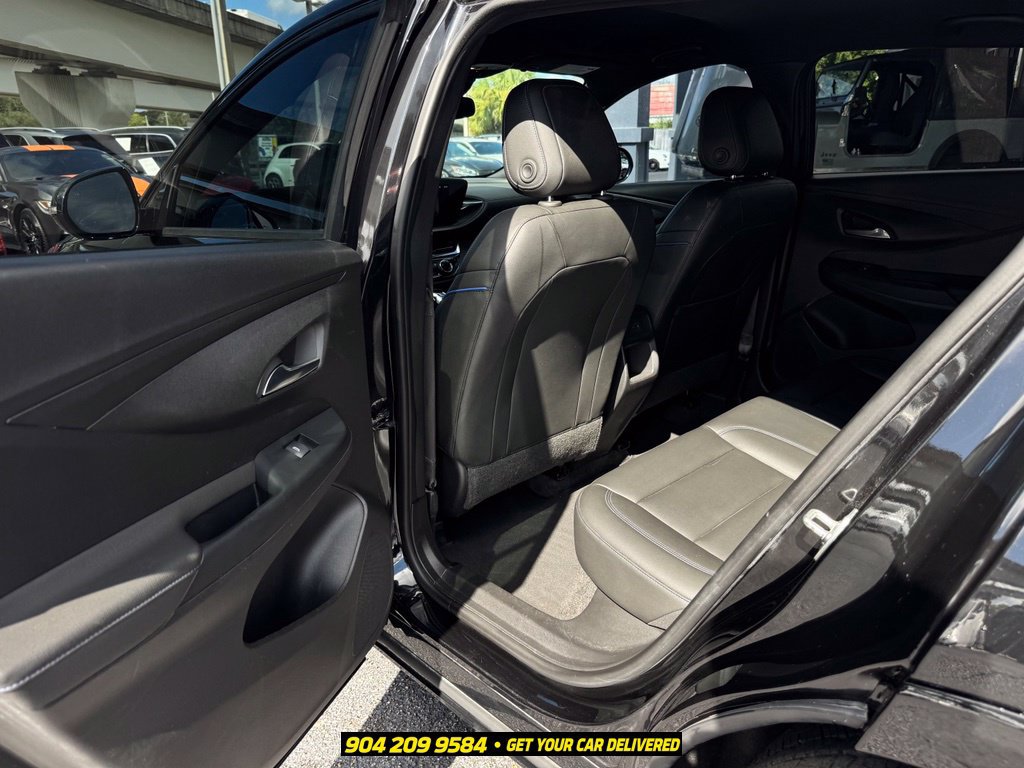 Used 2024 Buick Envista Sport Touring w/ Convenience I Package FWD image 27