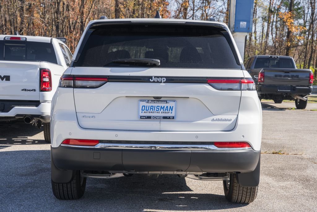 New 2025 Jeep Grand Cherokee Laredo X w/ Luxury Tech Group I image 5