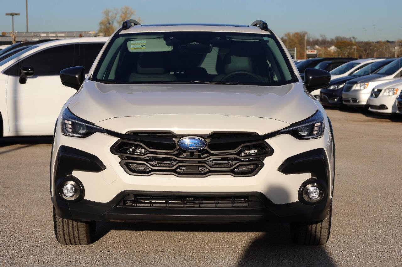 Used 2025 Subaru Crosstrek 2.5i Limited w/ Popular Package #3A image 2