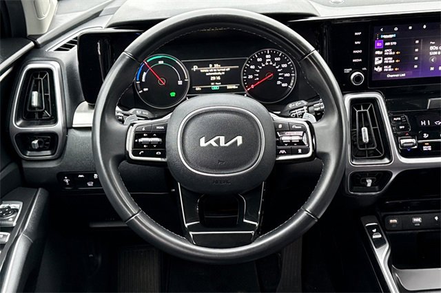 Certified 2023 Kia Sorento EX w/ Panoramic Sunroof Package image 19