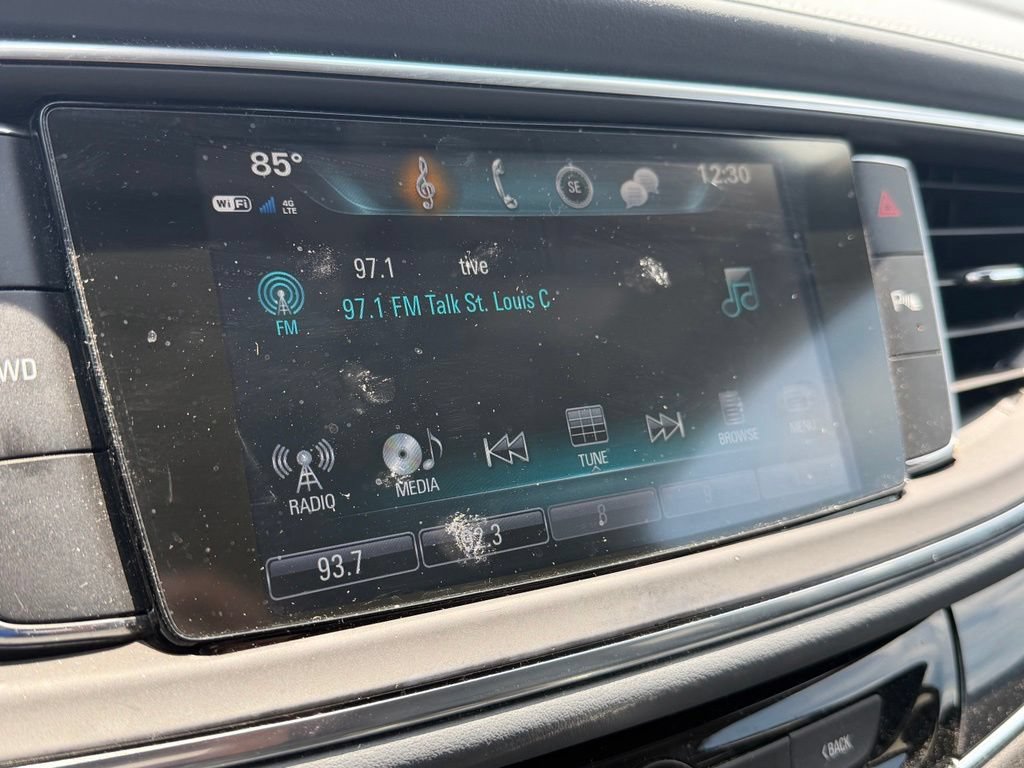 Used 2019 Buick Enclave Essence AWD/4WD image 20
