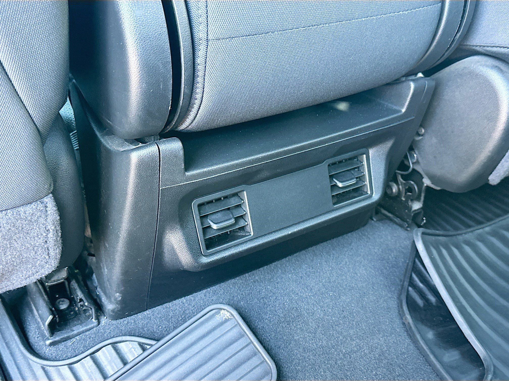 Used 2024 Chevrolet Silverado 2500 LT image 23