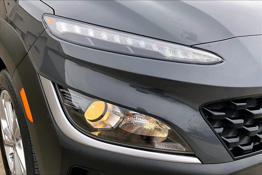Used 2023 Hyundai Kona SEL w/ Convenience Package image 29