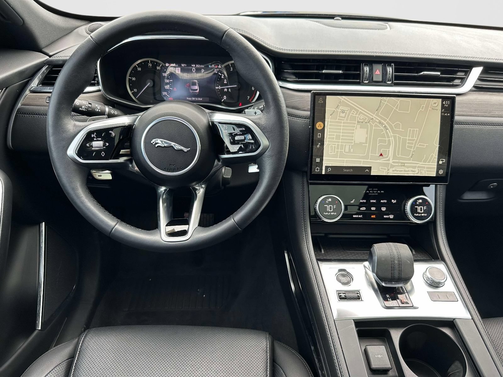Used 2023 Jaguar F-PACE S AWD/4WD image 8