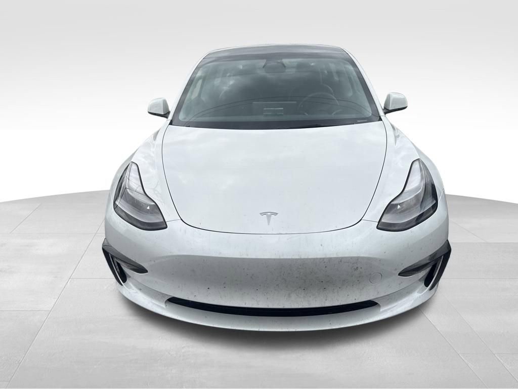 Used 2023 Tesla Model 3 Standard Range image 2