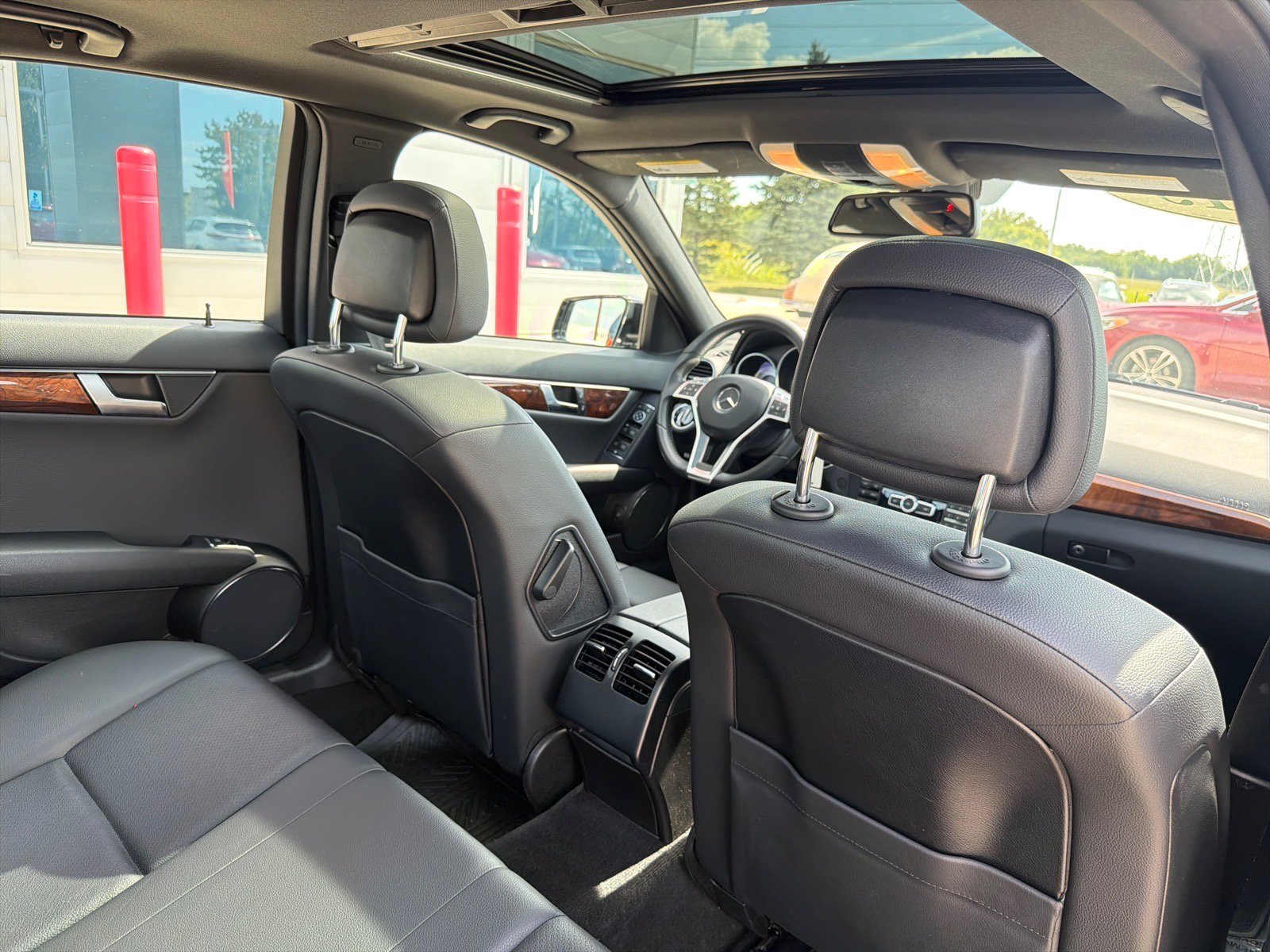 Used 2013 Mercedes-Benz C 300 4MATIC Sedan image 24
