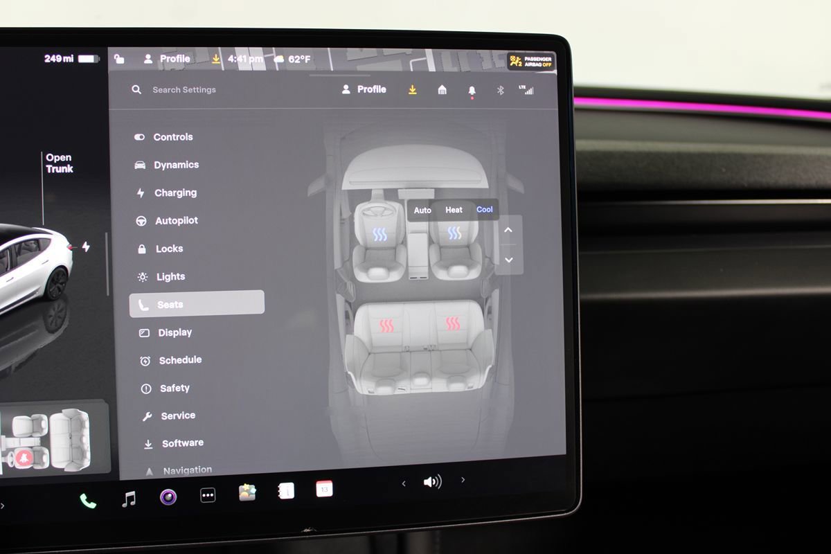 Used 2024 Tesla Model 3 Long Range RWD image 16