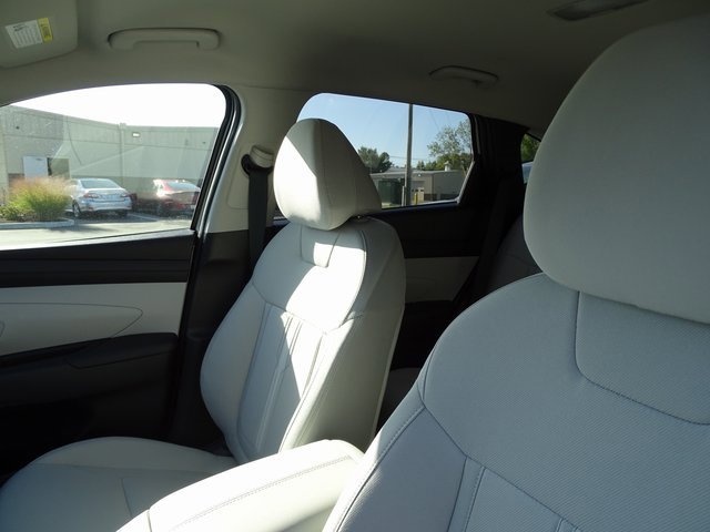 New 2026 Hyundai Tucson SEL image 13