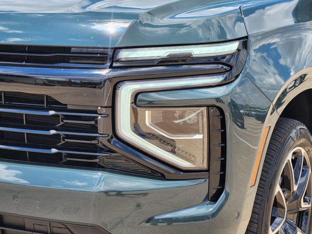 Used 2026 Chevrolet Suburban RST w/ Comfort Package RWD image 16