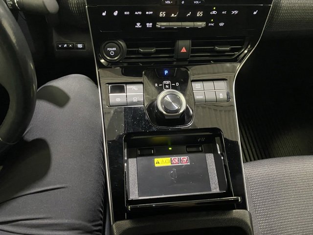 Used 2023 Toyota bZ4X XLE image 19