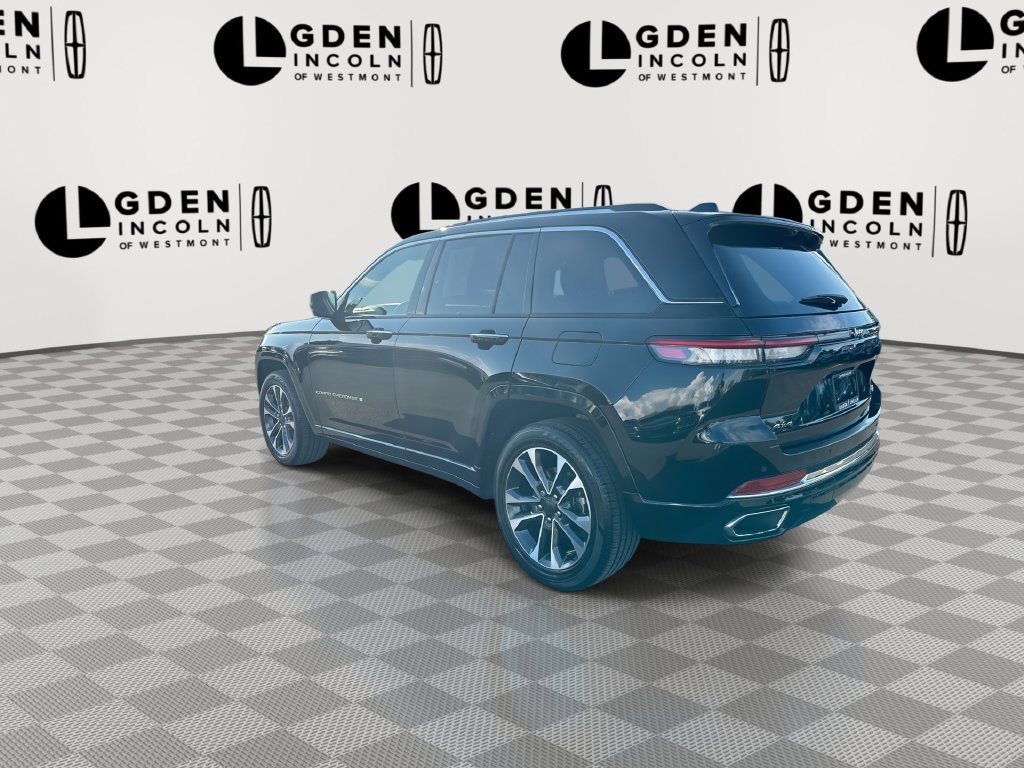 Used 2023 Jeep Grand Cherokee Overland w/ Luxury Tech Group IV AWD/4WD image 6