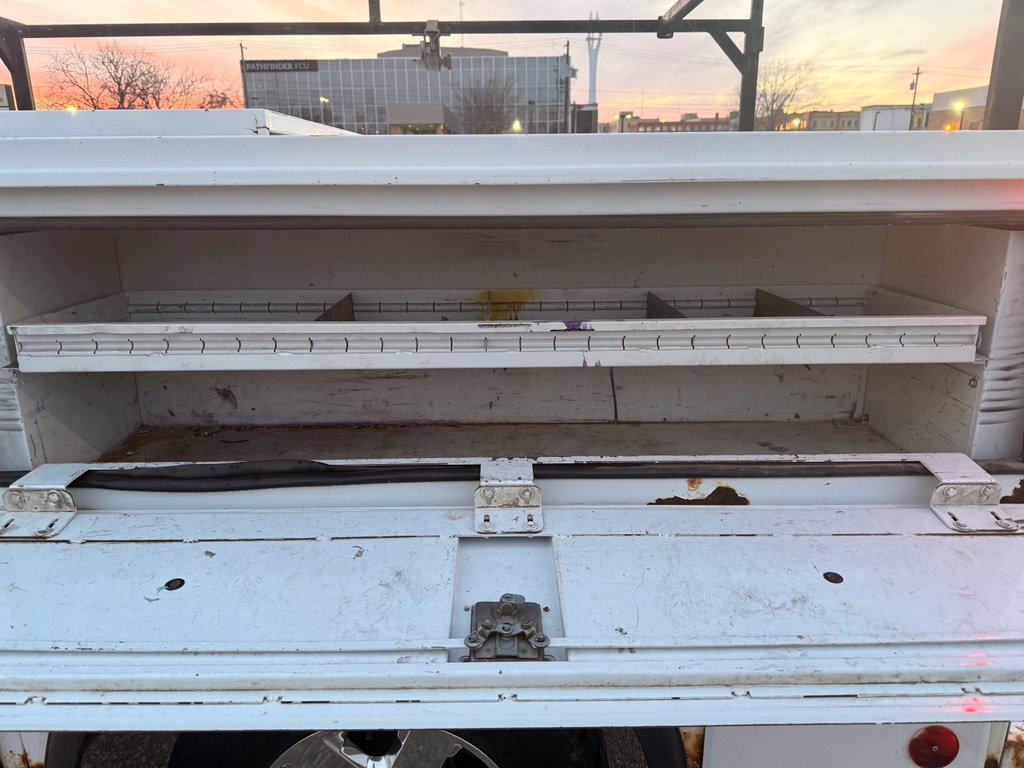 Used 2015 RAM 2500 SLT w/ Luxury Group image 14