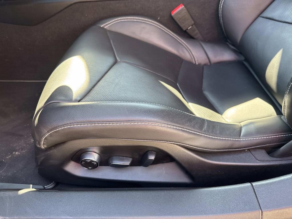 Used 2020 Chevrolet Corvette Stingray Preferred Cpe w/ 2LT Preferred Equipment Group image 16