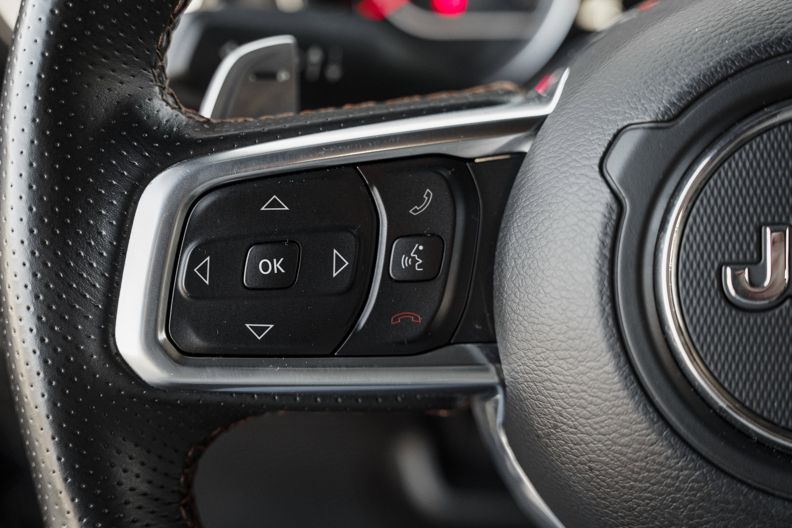 Used 2021 Jeep Wrangler Unlimited Rubicon w/ Xtreme Recon 35" Tire Package image 18