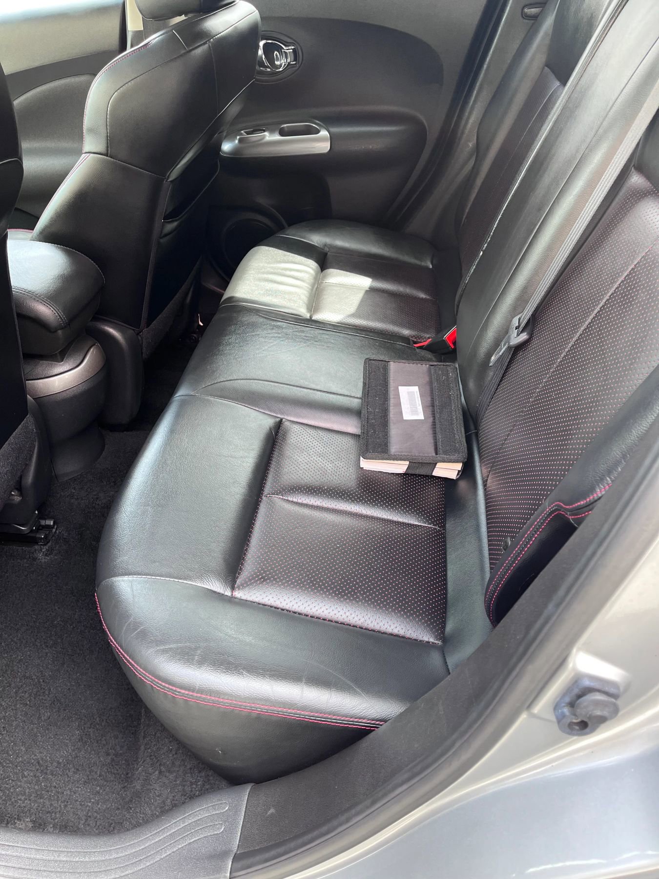 Used 2011 Nissan Juke SL w/ Chrome Pkg FWD image 12