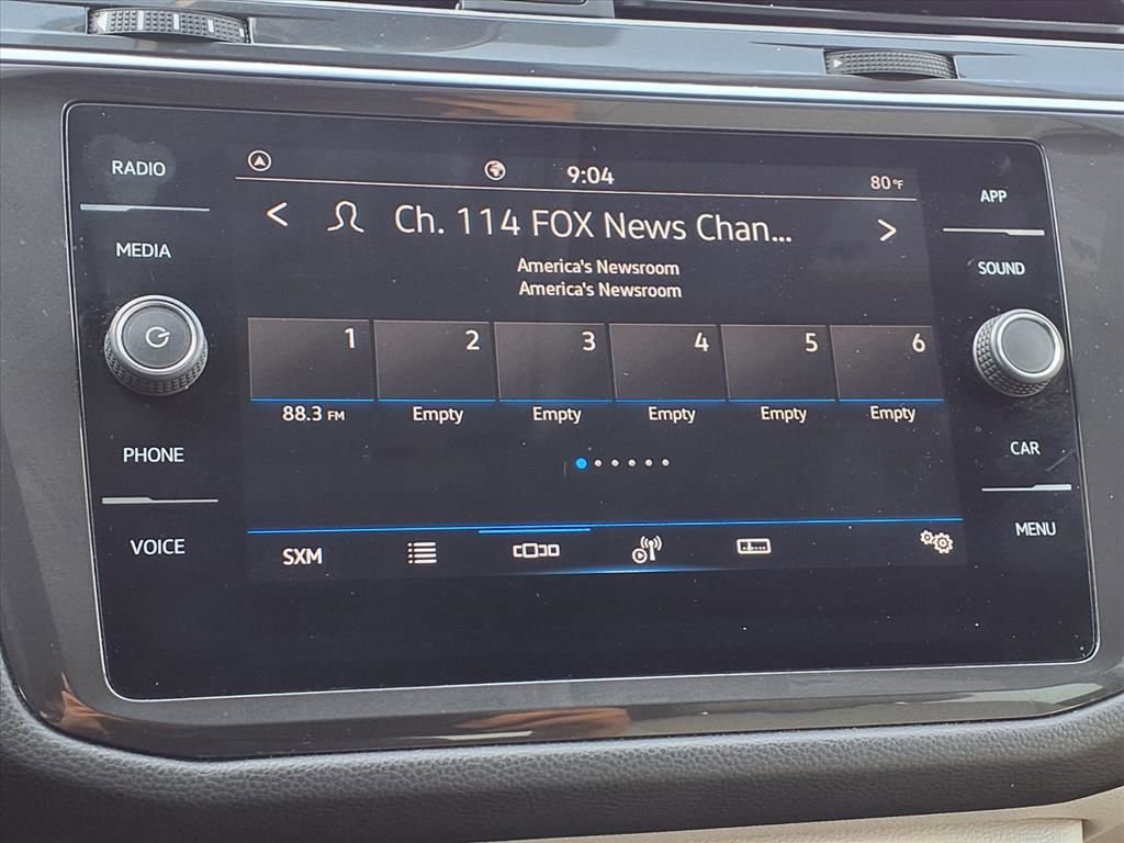 Used 2023 Volkswagen Tiguan SE FWD image 4