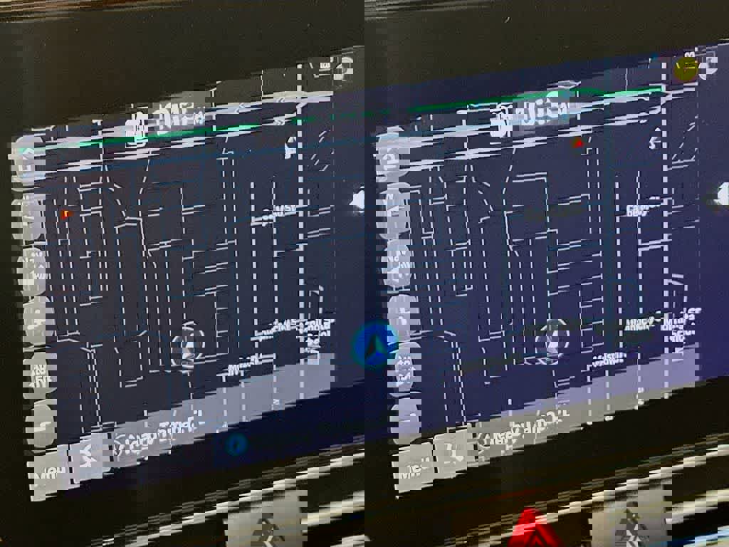 Used 2025 Hyundai Elantra SEL image 27