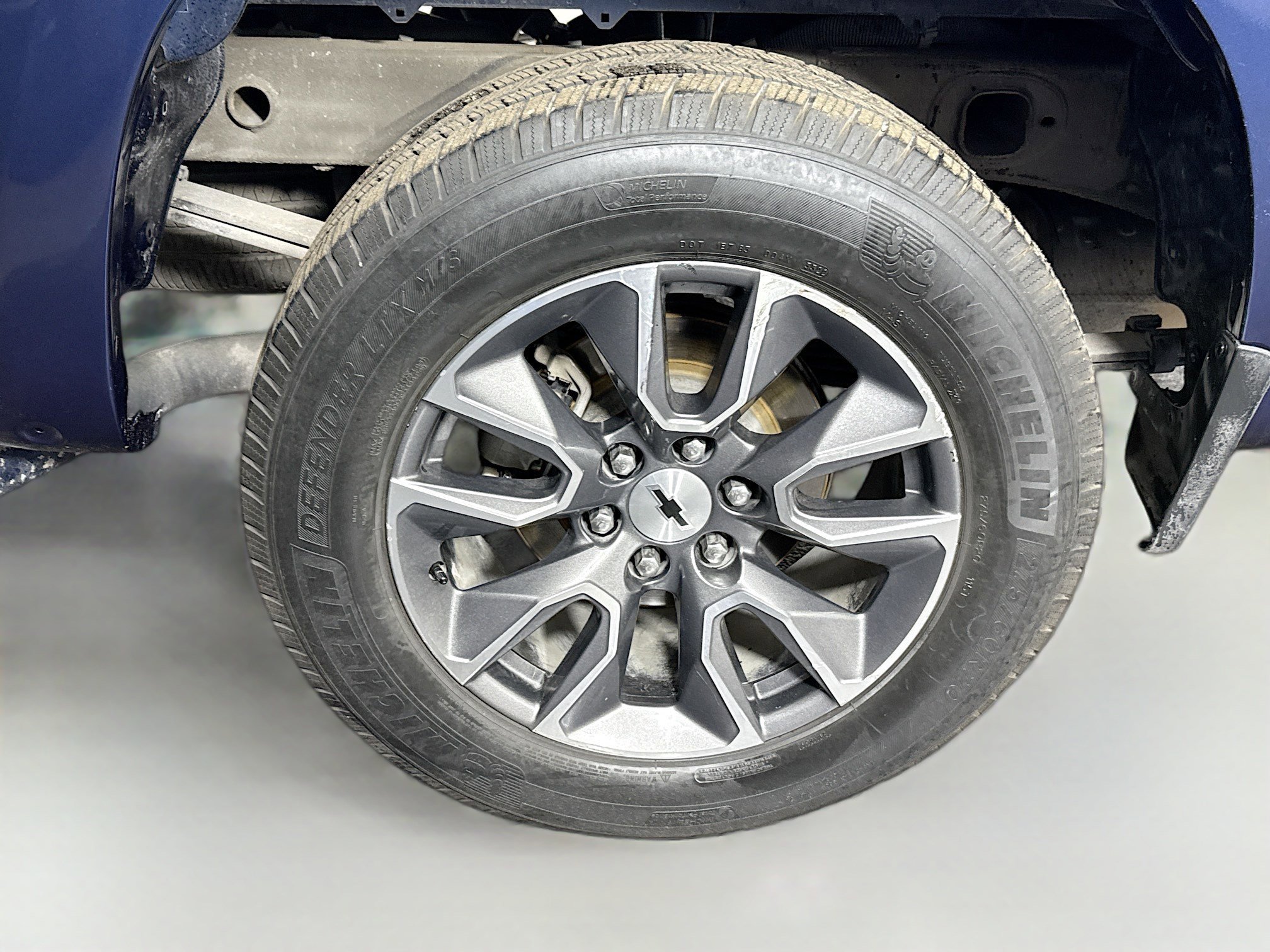 Used 2020 Chevrolet Silverado 1500 RST w/ RST Value Package RWD image 32