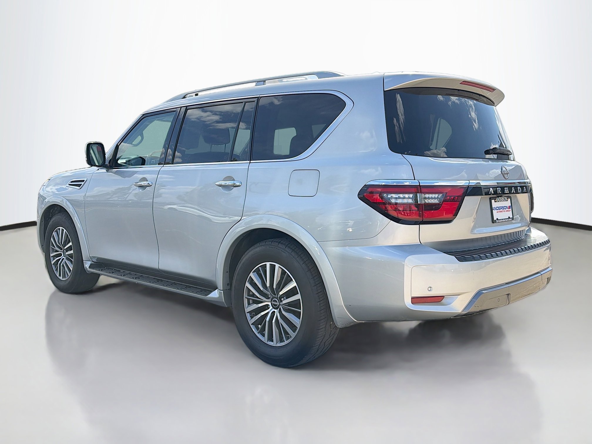 Used 2024 Nissan Armada SL AWD/4WD image 14