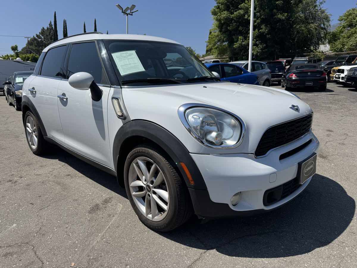 Used 2014 MINI Cooper Countryman S image 1