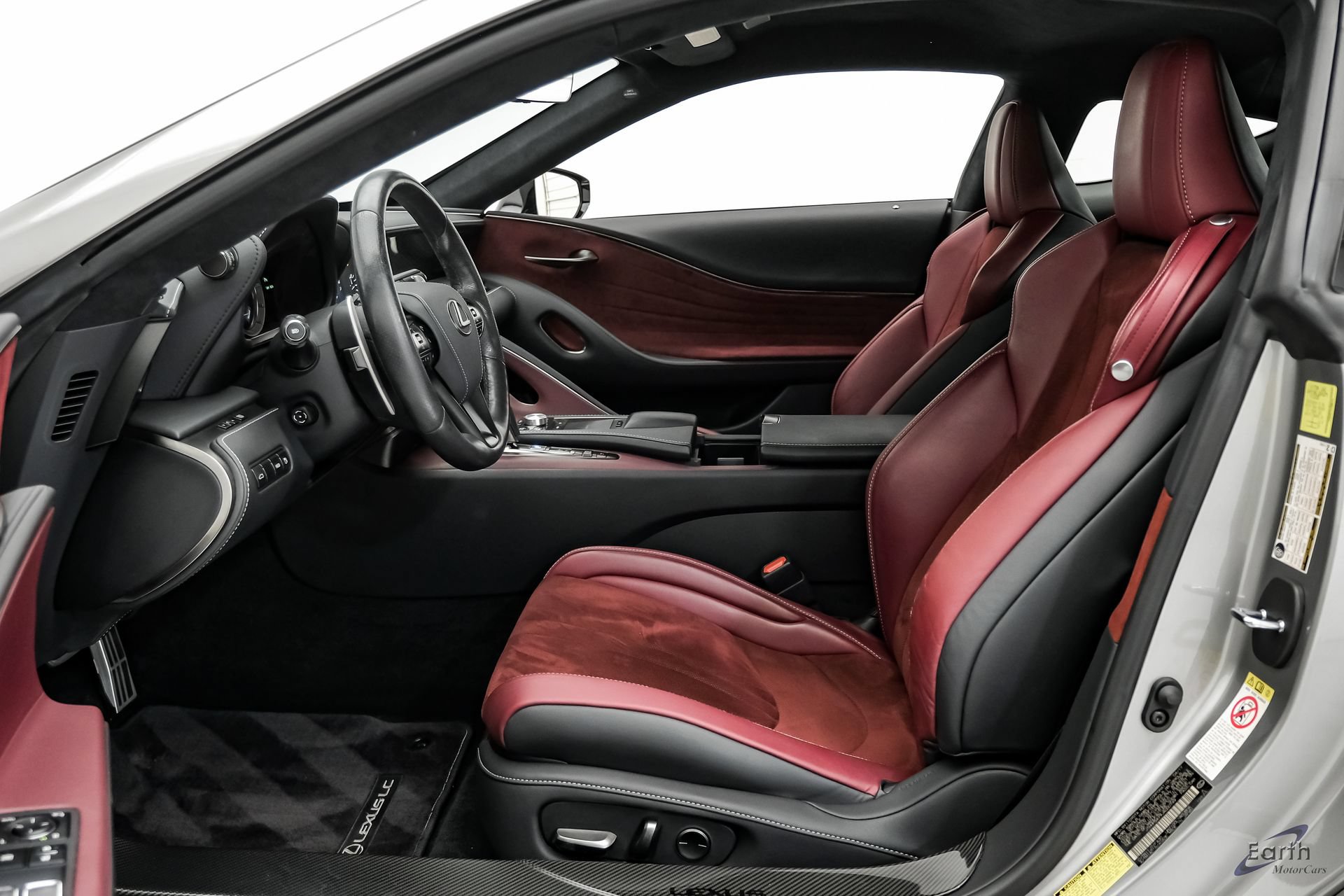 Used 2018 Lexus LC 500 Coupe w/ Performance Package RWD image 35