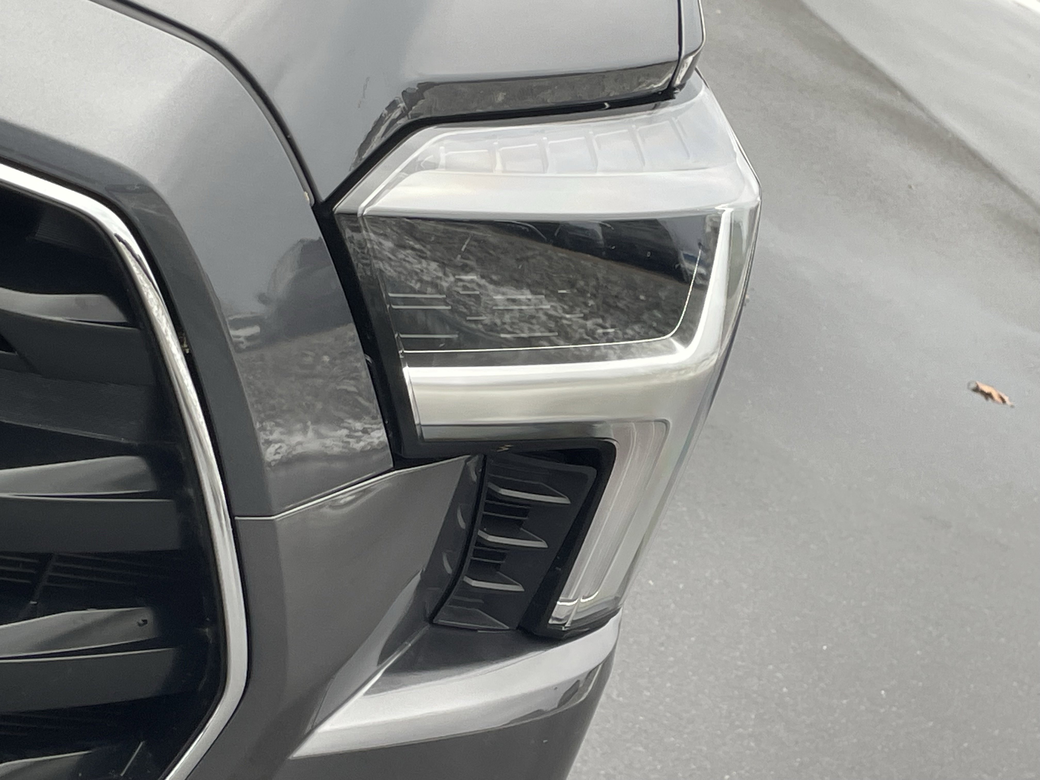 Used 2025 Toyota Sequoia SR5 image 10