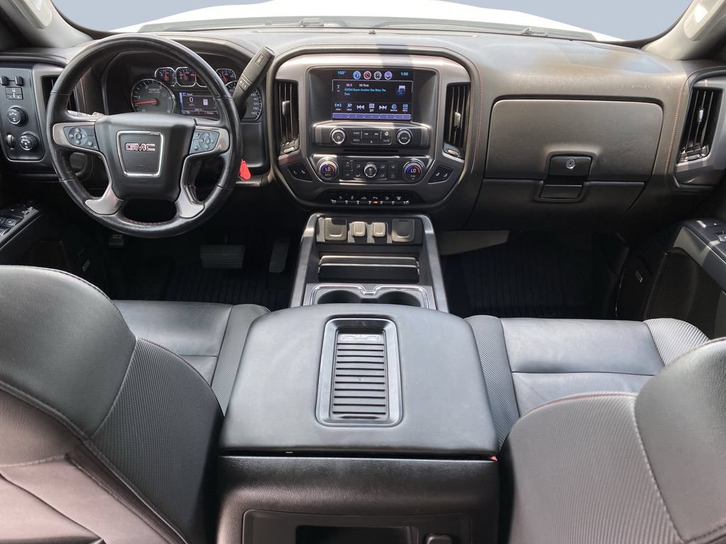 Used 2019 GMC Sierra 2500 SLT w/ Duramax Plus Package AWD/4WD image 11