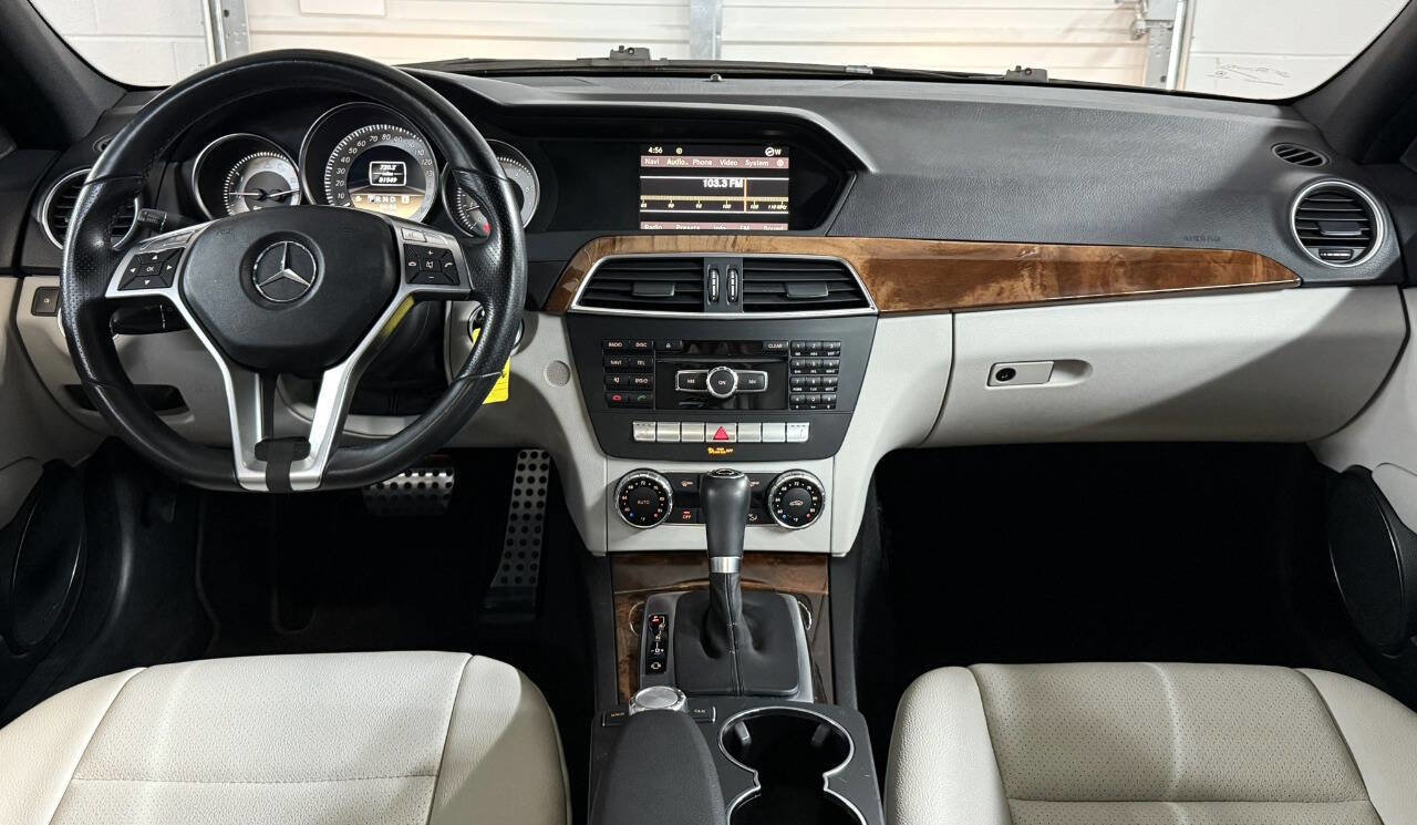 Used 2012 Mercedes-Benz C 250 Sedan image 14