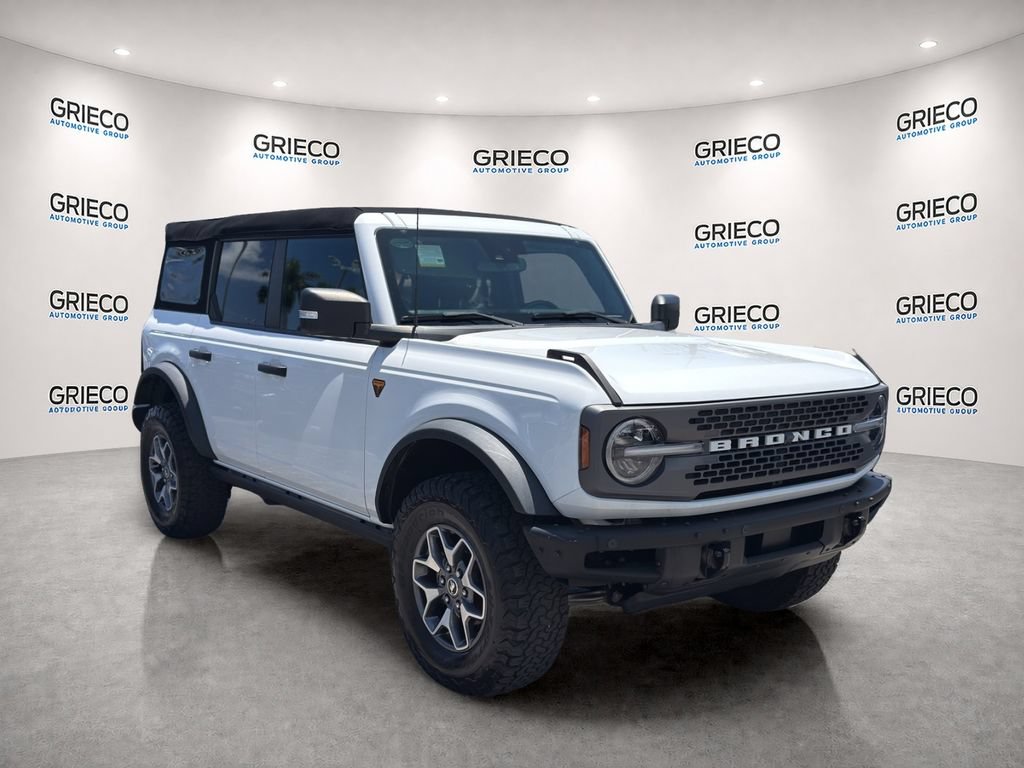 Used 2024 Ford Bronco Badlands AWD/4WD image 1