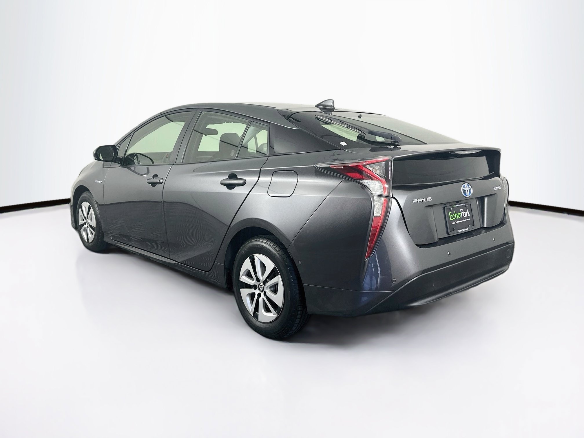 Used 2018 Toyota Prius Two w/ Prius Two Safety Plus Package FWD image 5
