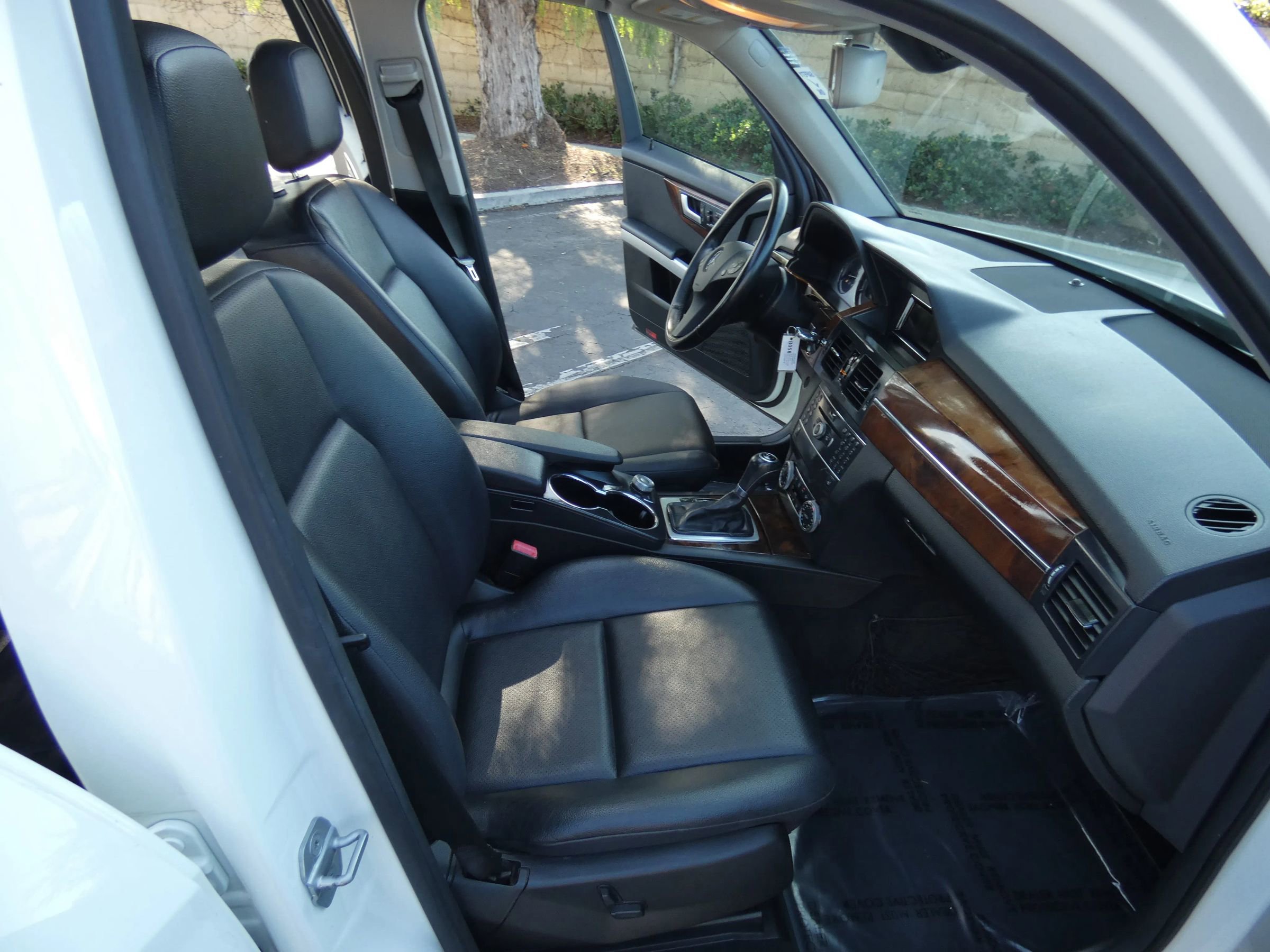 Used 2012 Mercedes-Benz GLK 350 2WD image 25