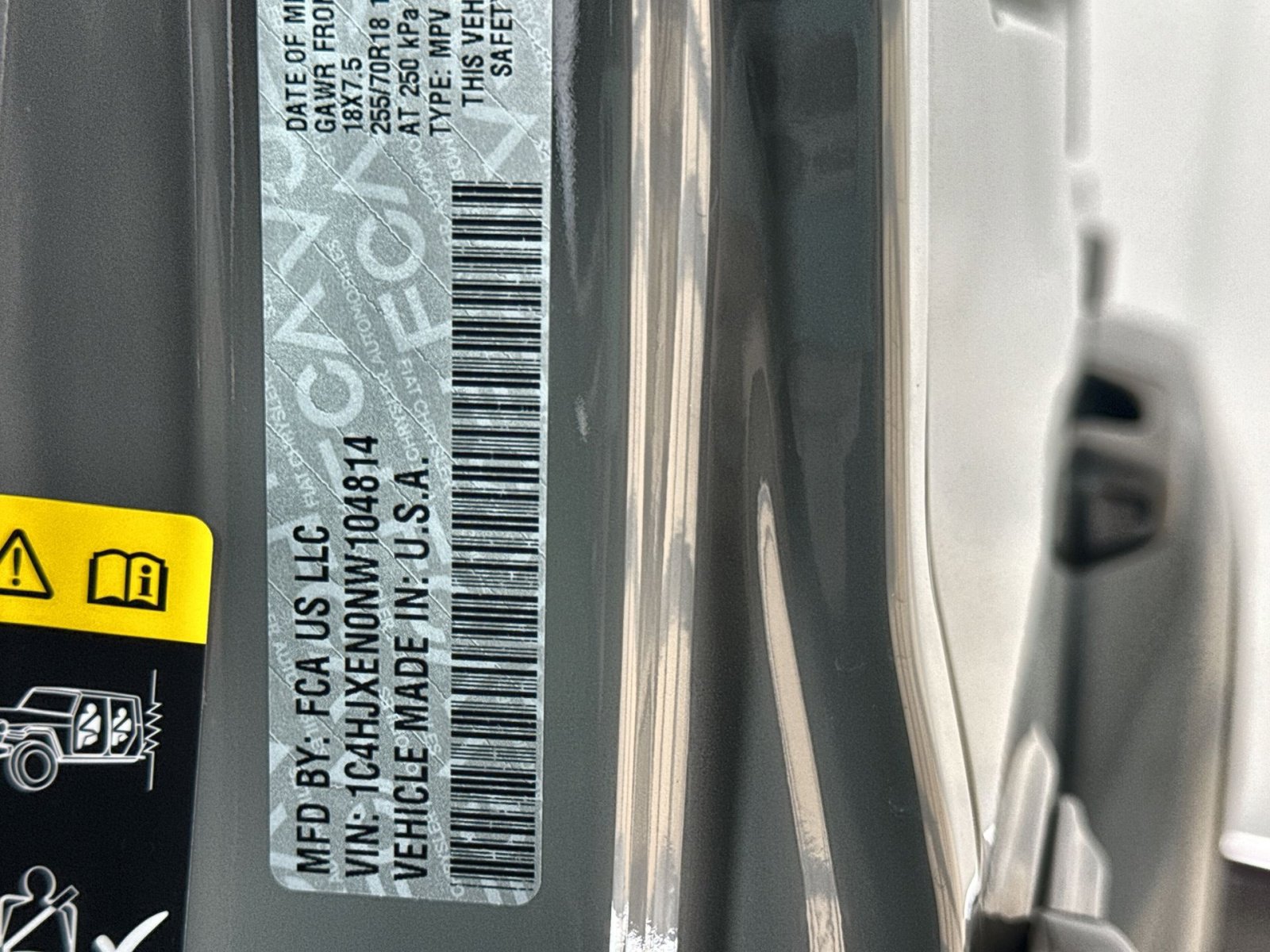 Used 2022 Jeep Wrangler Unlimited Sahara w/ LED Lighting Group image 28