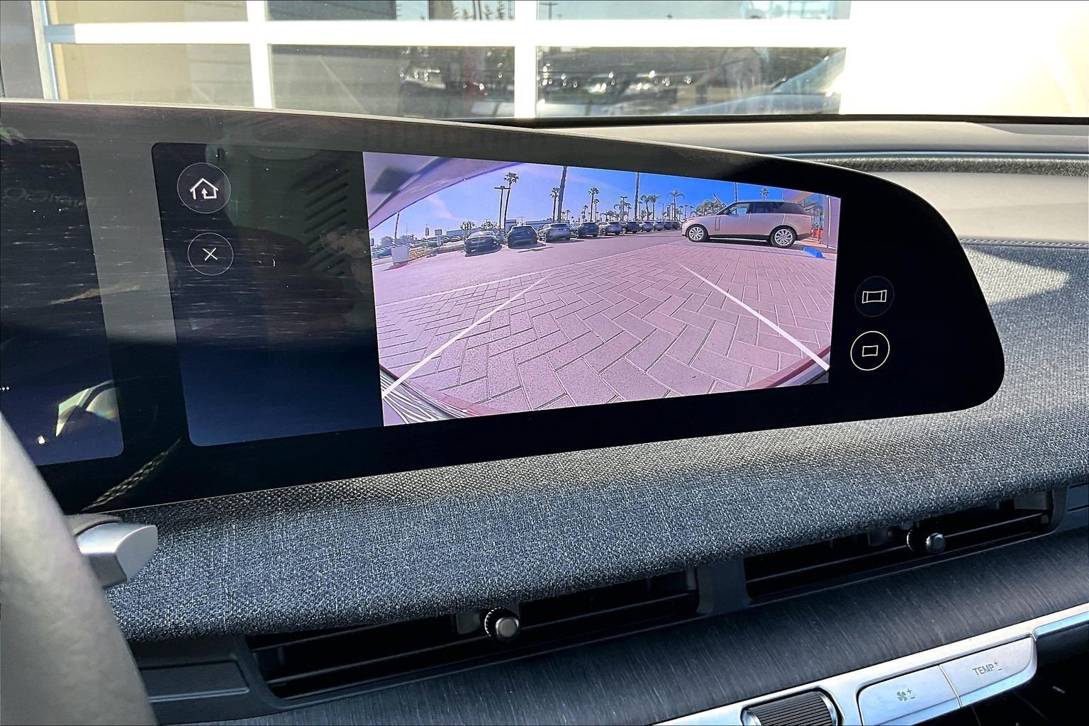 Used 2023 Lucid Air Pure image 21