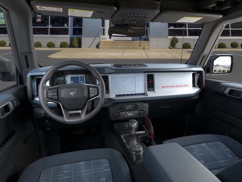 New 2025 Ford Bronco Heritage Edition image 9