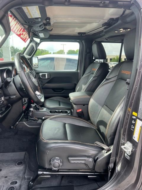 Used 2023 Jeep Gladiator Mojave w/ Cold Weather Group AWD/4WD image 6