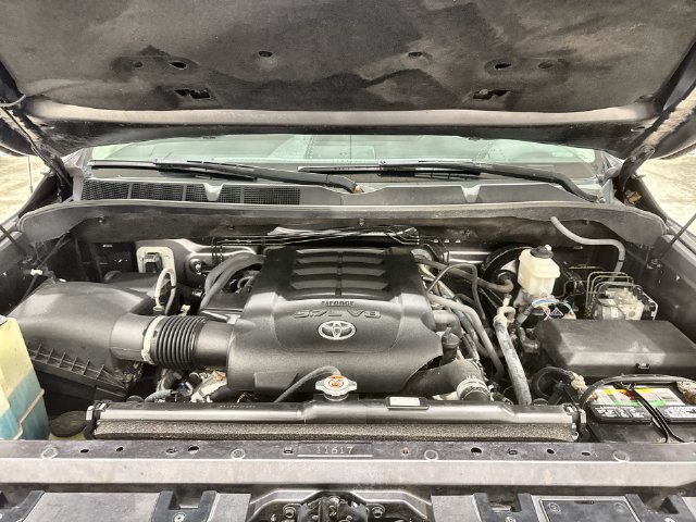 Used 2018 Toyota Tundra SR5 w/ SR5 Upgrade Package RWD image 29