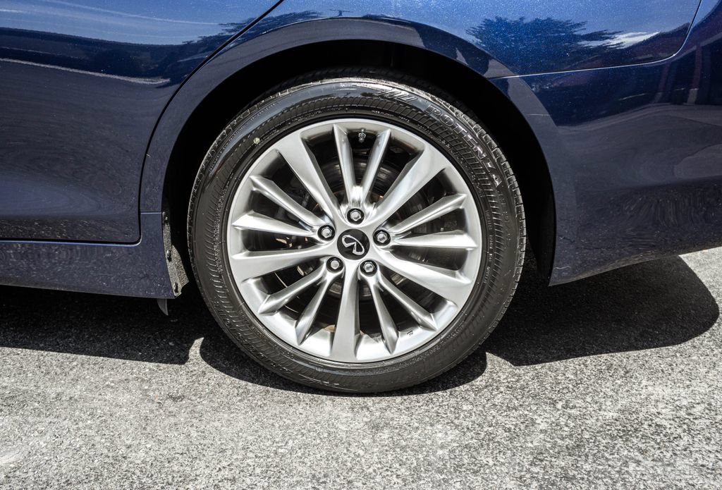 Used 2022 INFINITI Q50 Luxe AWD/4WD image 30
