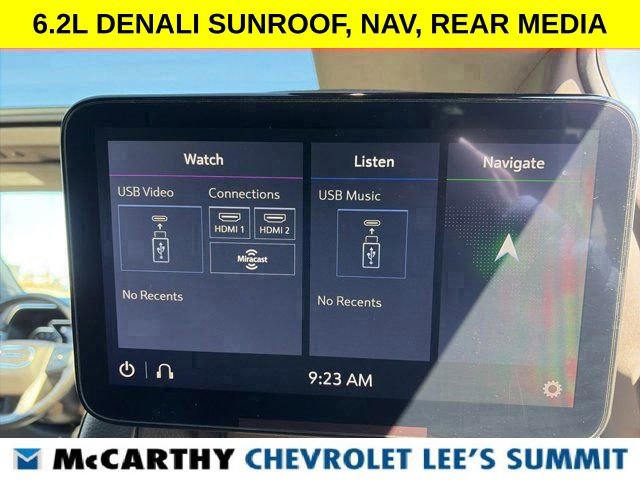 Used 2021 GMC Yukon Denali w/ Denali Premium Package image 8